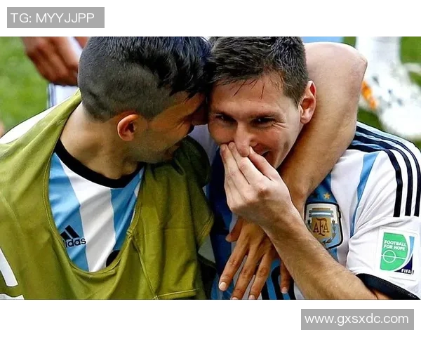 阿圭罗确定离队曼市感谢传奇历程梅西送祝福