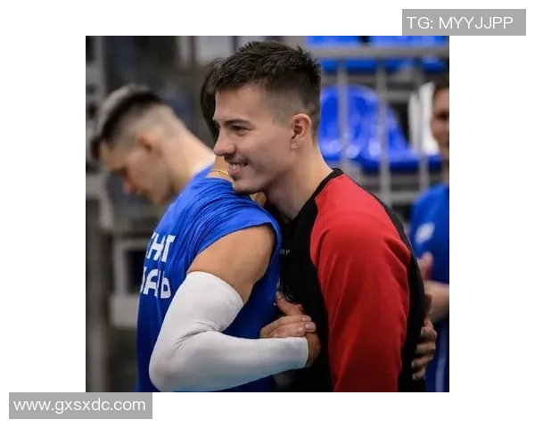 喀山球队迎战泽尼特展现实力争夺胜利的精彩对决 喀山球队迎战泽尼特展现实力争夺胜利的精彩对决